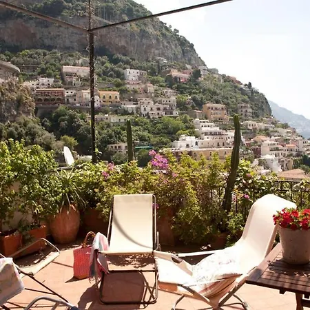 Casa Celidea بيت للعطل